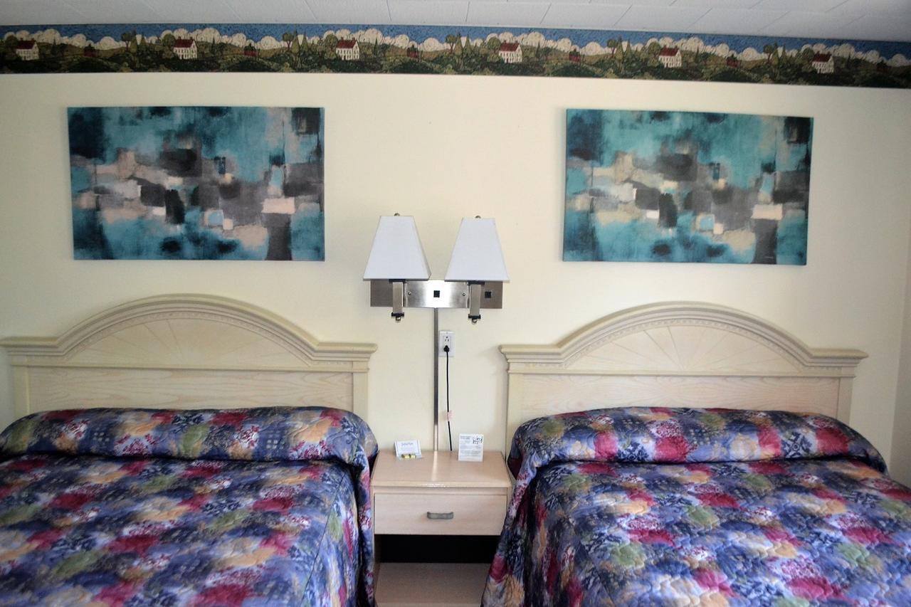 Stratford Suburban Motel Zewnętrze zdjęcie